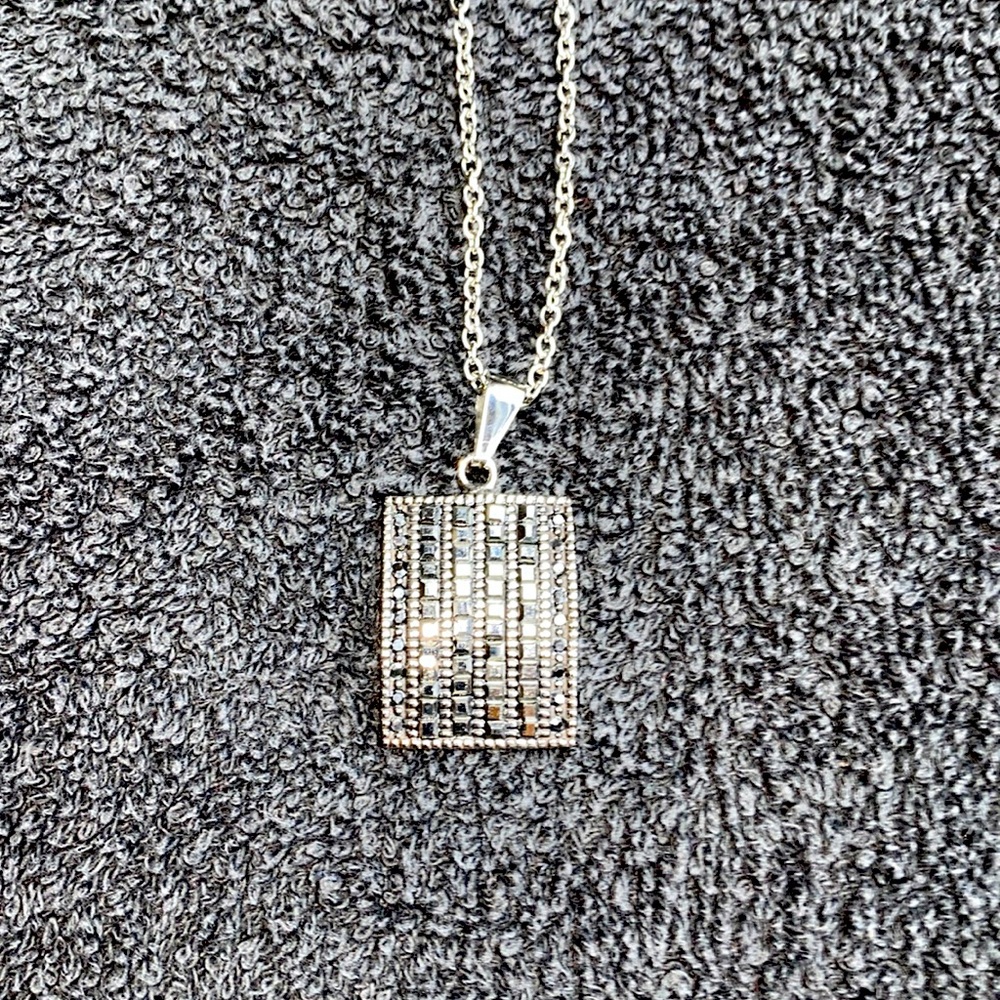 Good Blackish grey crystal chain necklace.